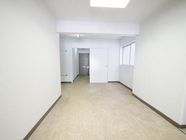 グレイシャス平岸