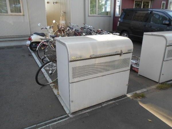 札幌市北区屯田六条９丁目のアパート