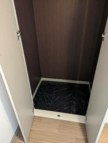 札幌市中央区北四条西１４丁目のマンション