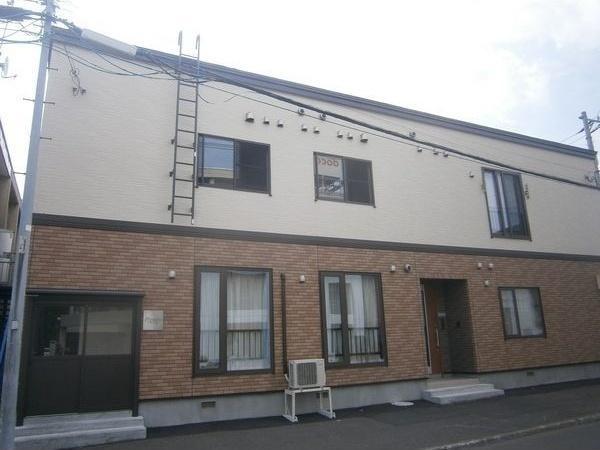 札幌市豊平区豊平三条13丁目のアパート