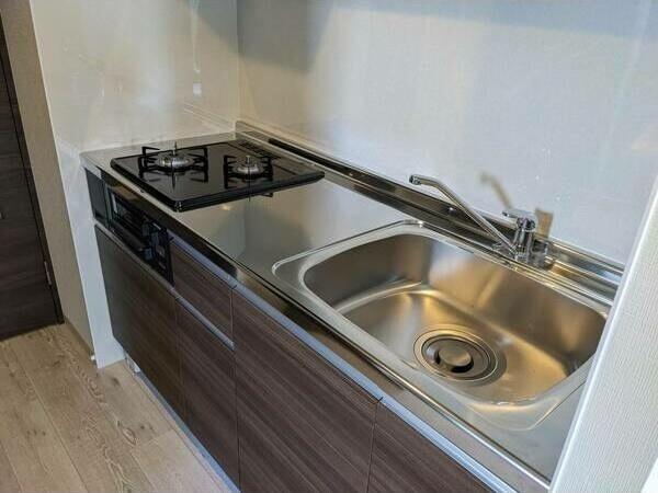 札幌市白石区本郷通１３丁目北のマンション