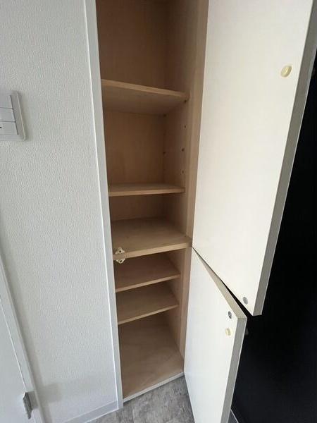 札幌市白石区南郷通１丁目南のマンション