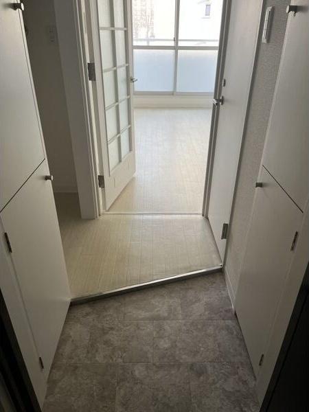 札幌市白石区南郷通１丁目南のマンション