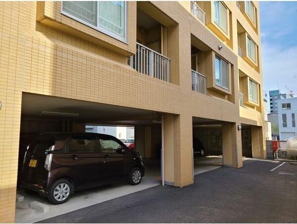 札幌市北区北十三条西２丁目のマンション