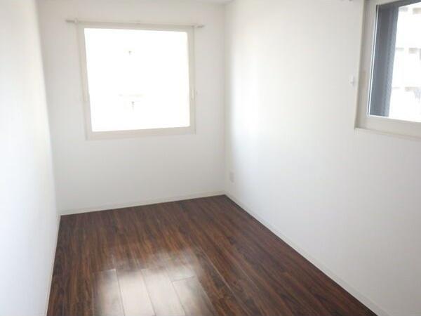 札幌市東区北十四条東１０丁目のマンション