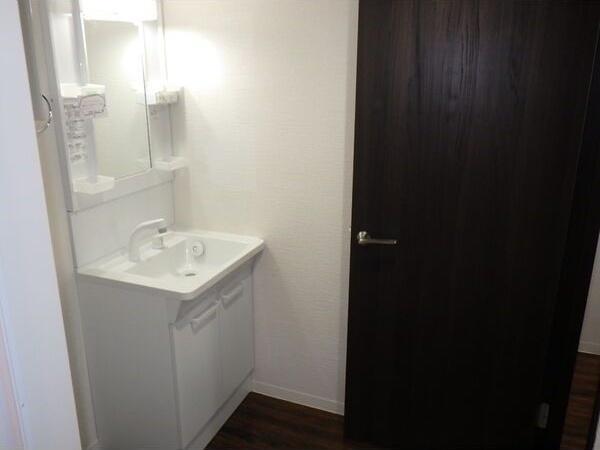 札幌市東区北十四条東１０丁目のマンション