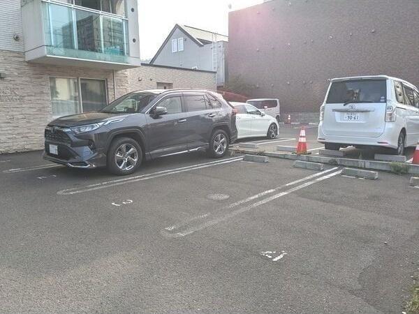 札幌市中央区南十五条西９丁目のアパート