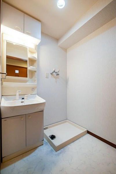 札幌市白石区菊水八条２丁目のマンション