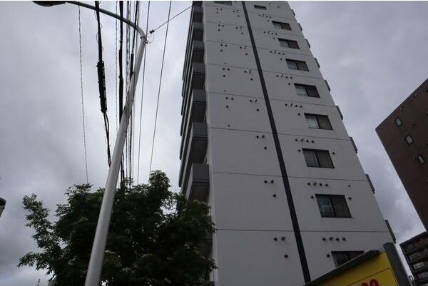 札幌市豊平区平岸二条９丁目のマンション