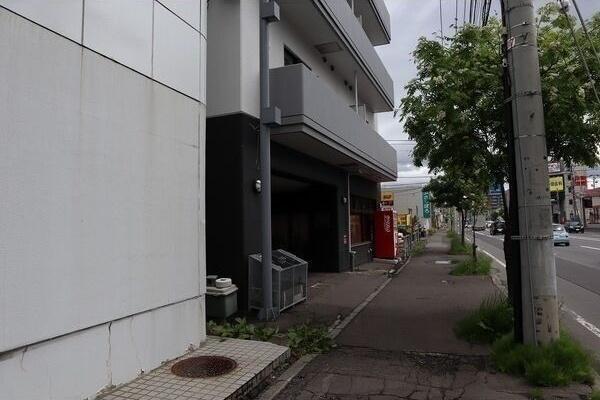 札幌市豊平区平岸二条９丁目のマンション