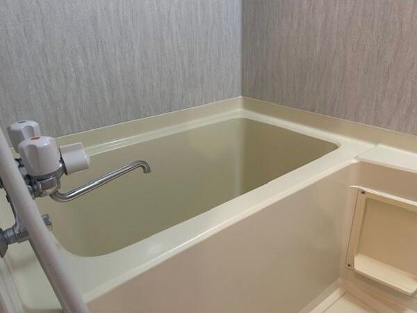 札幌市北区麻生町１丁目のアパート