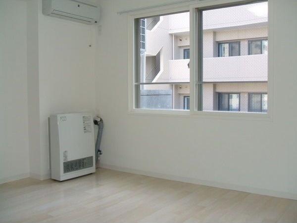 札幌市中央区南十八条西１６丁目のマンション