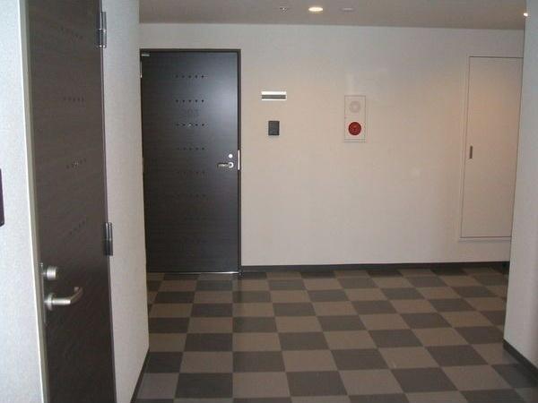 札幌市中央区南十八条西１６丁目のマンション