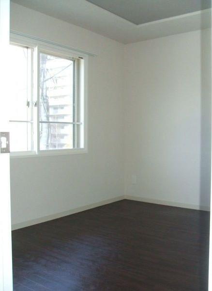 札幌市中央区南十八条西１６丁目のマンション