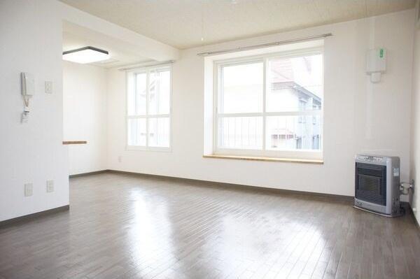 札幌市中央区南四条西１２丁目のマンション