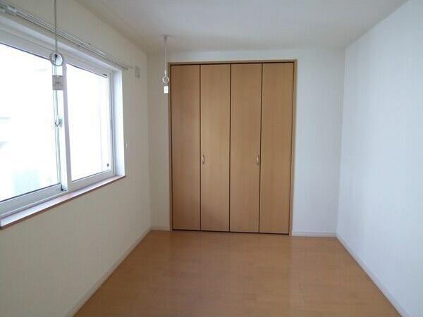 札幌市西区二十四軒三条６丁目のアパート