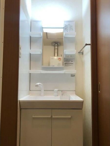 札幌市西区二十四軒三条６丁目のアパート