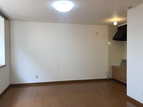 札幌市西区二十四軒三条６丁目のアパート