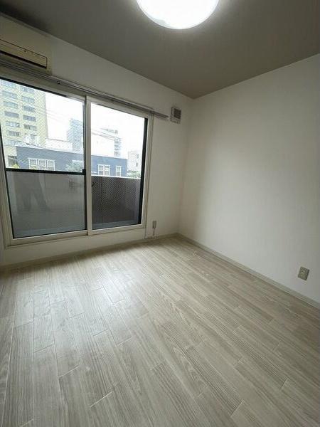 札幌市中央区南四条西１５丁目のマンション