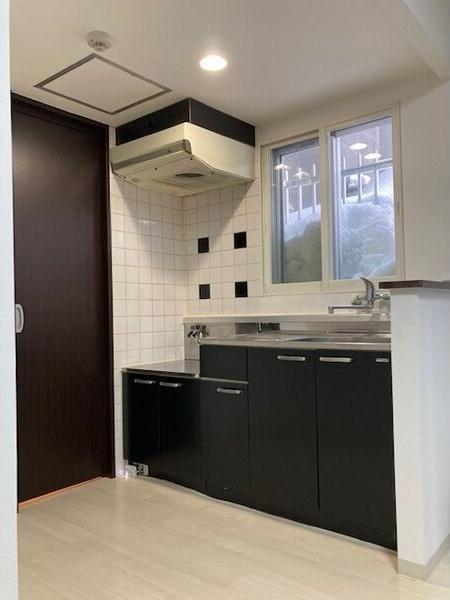 札幌市白石区南郷通１丁目南のマンション