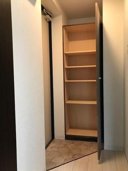 札幌市白石区南郷通１丁目南のマンション