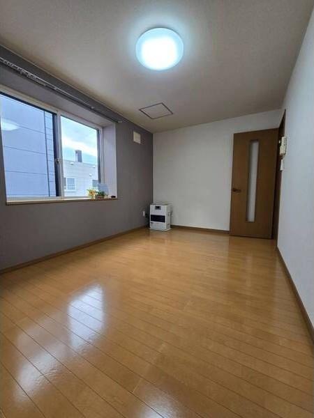 札幌市西区西町南１１丁目のアパート