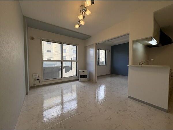 札幌市白石区南郷通５丁目南のマンション