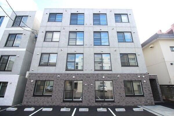 札幌市豊平区月寒西一条4丁目のマンション