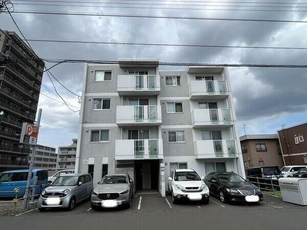 札幌市西区二十四軒三条３丁目のマンション