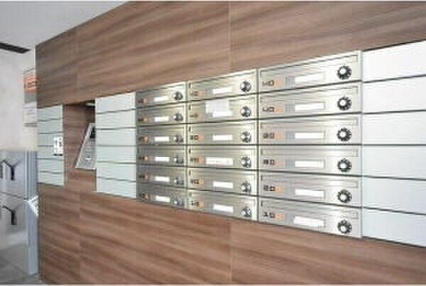 札幌市東区北十一条東１５丁目のマンション