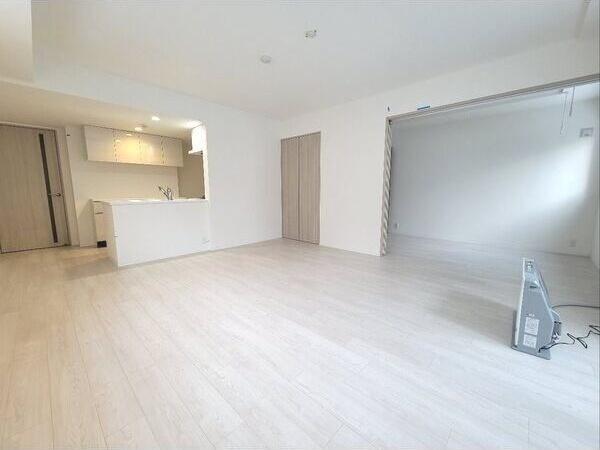 札幌市中央区南十二条西１３丁目のマンション