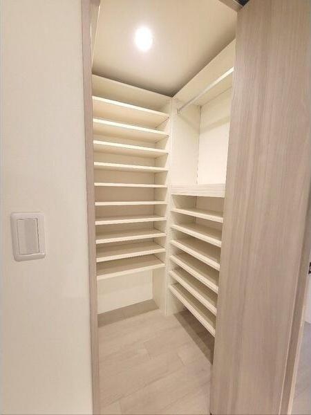 札幌市中央区南十二条西１３丁目のマンション