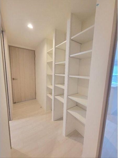 札幌市中央区南十二条西１３丁目のマンション