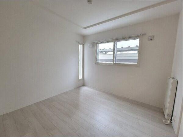 札幌市中央区南十二条西１３丁目のマンション