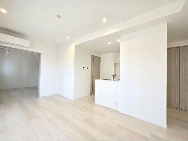 札幌市中央区南十二条西１３丁目のマンション