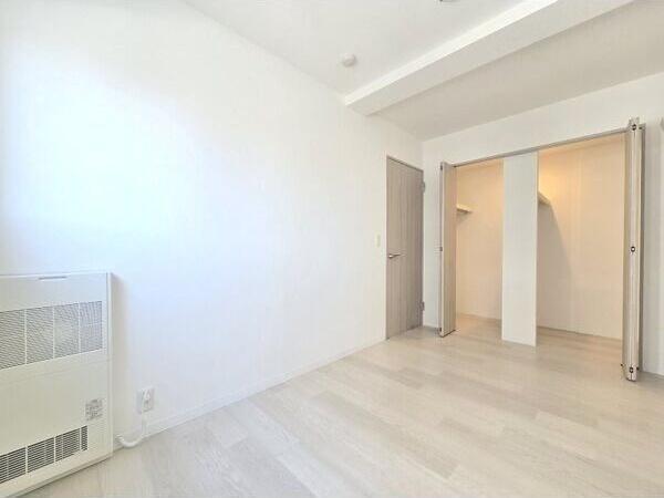 札幌市中央区南十二条西１３丁目のマンション