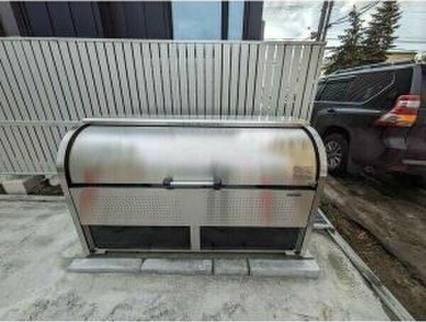 札幌市中央区南十二条西１３丁目のマンション