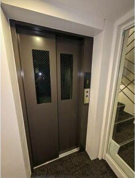 札幌市中央区南十二条西１３丁目のマンション