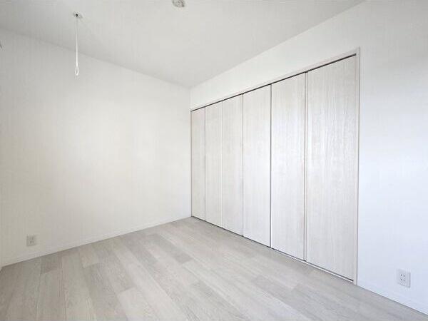 札幌市中央区南十二条西１３丁目のマンション