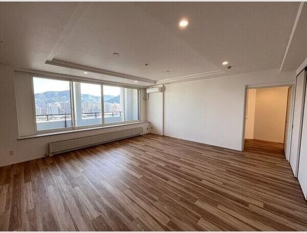 札幌市中央区北四条西２０丁目のマンション