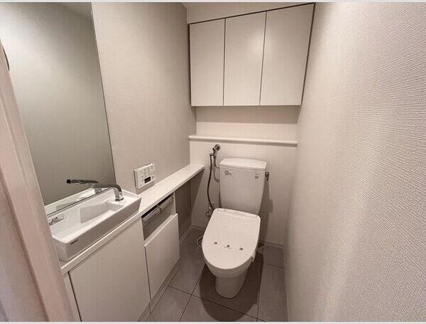 札幌市中央区北四条西２０丁目のマンション