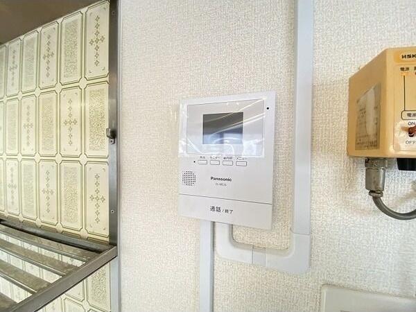 札幌市白石区南郷通１４丁目南のマンション