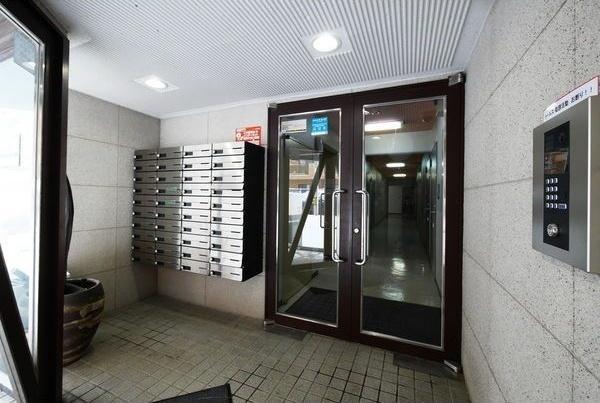 札幌市北区北三十七条西９丁目のマンション