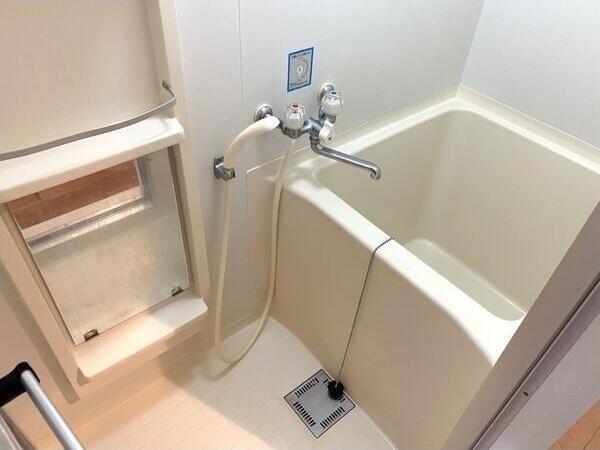 札幌市中央区北六条西２５丁目のアパート