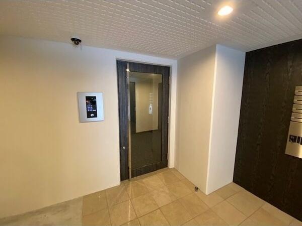 札幌市豊平区平岸三条４丁目のマンション