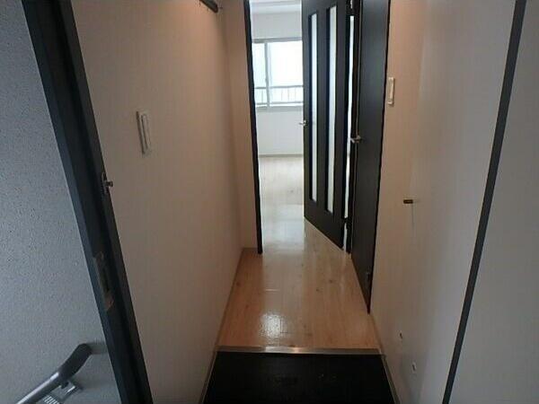 札幌市中央区南七条西２０丁目のマンション