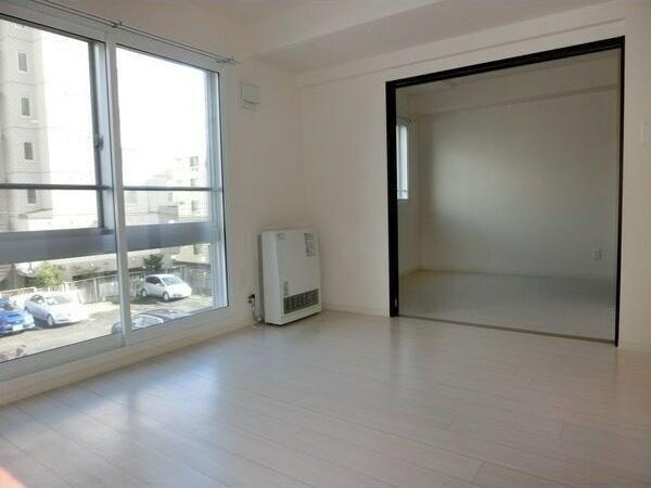 札幌市中央区南六条西１４丁目のマンション