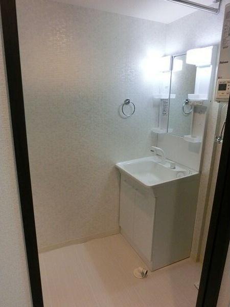 札幌市中央区南六条西１４丁目のマンション