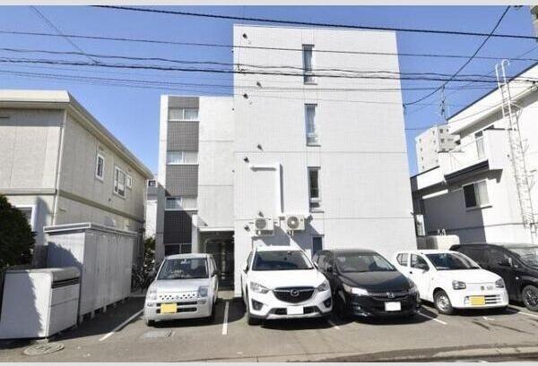 札幌市豊平区平岸一条8丁目のマンション