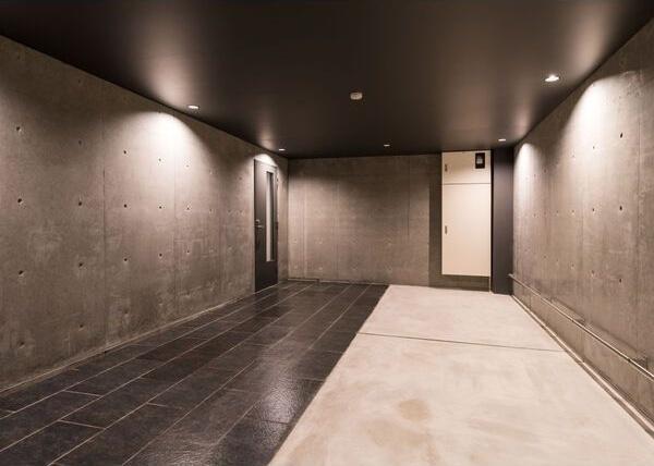 札幌市白石区本郷通１０丁目北のマンション